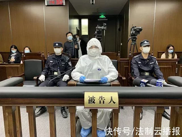 上海静安__上头电子烟_竟是毒品!一男子贩卖28克烟油获刑七年(图3)